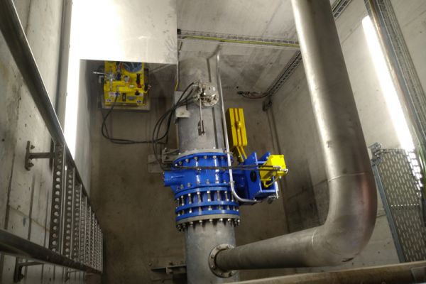 Wild Metal Stahlwasserbau Rohrabgang Pipe outlet